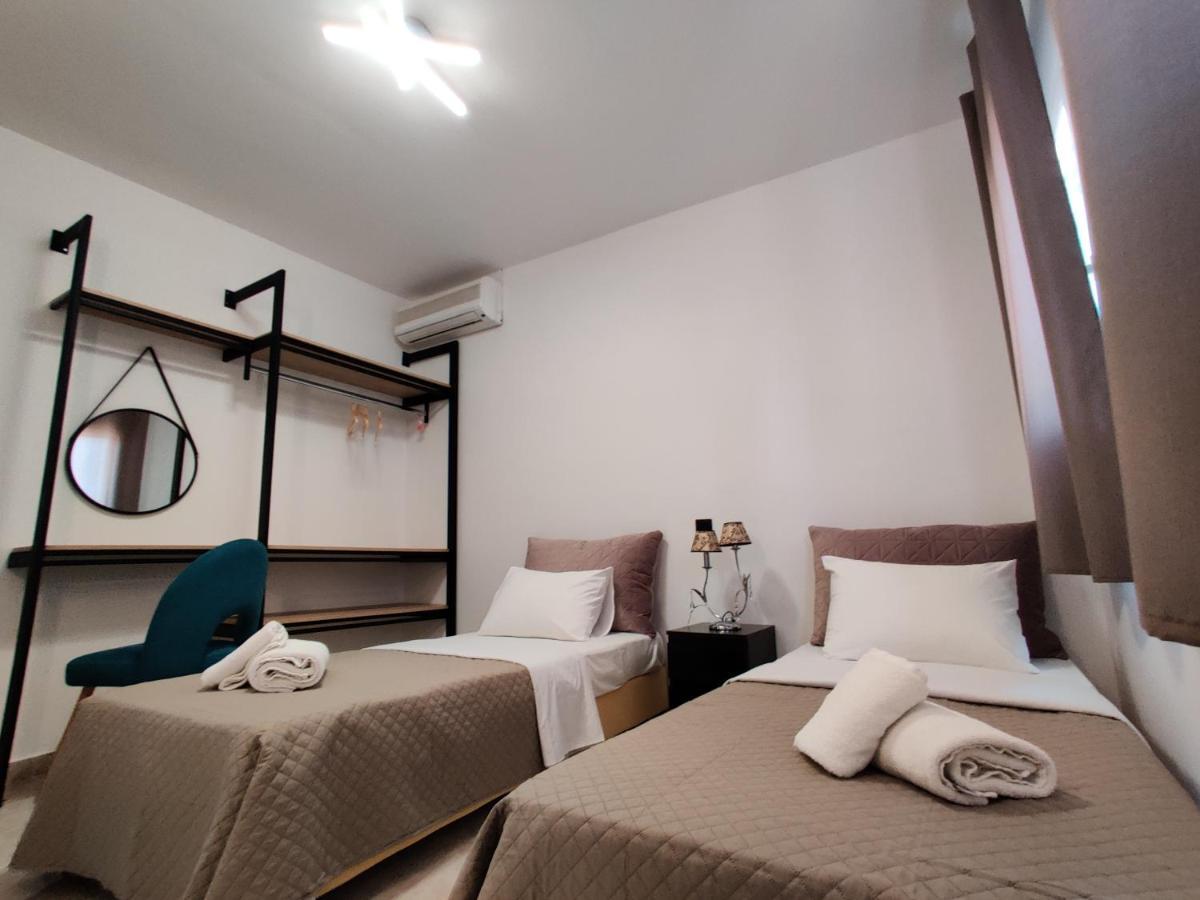 Victoria'S Suites Corfu Lefkimmi  Exteriör bild