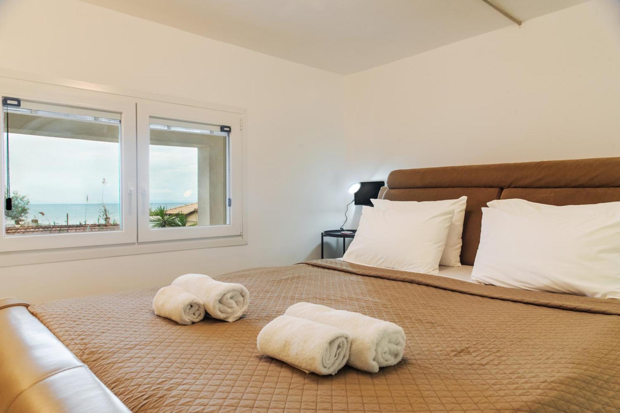 Victoria'S Suites Corfu Lefkimmi  Exteriör bild